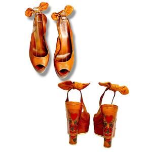 Vintage Gucci “Tattoo" Rose Leather peep toe Platform Wedges size 36 2000's Y2K